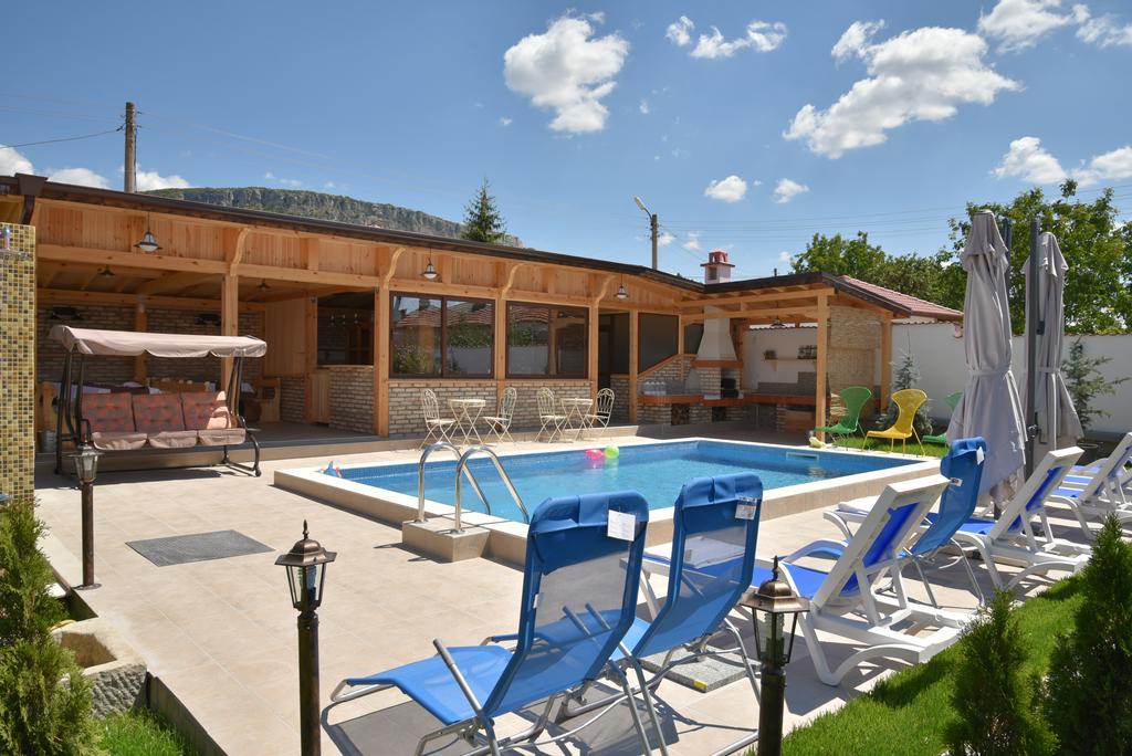 Guest House Zlateya Madara Εξωτερικό φωτογραφία